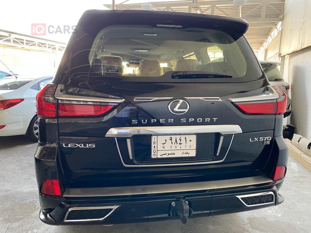 Lexus LX